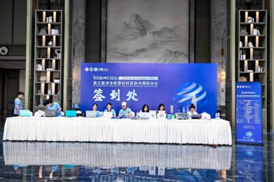 签到自由了！快会务智能会议系统——3秒签到不是梦！